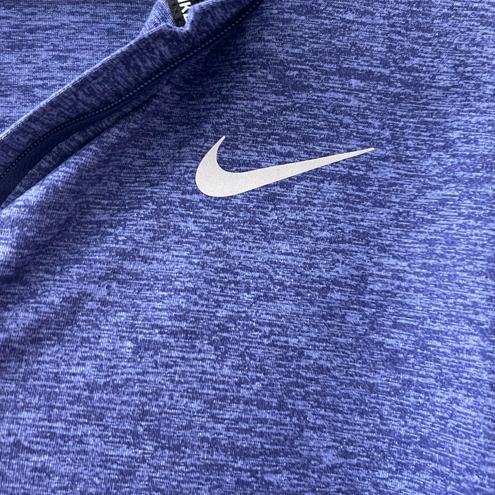 Nike Women's Long Sleeve Quarter-Zip Pullover in Heathered Purple - Picture 3 of 6